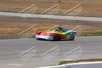 media/Apr-30-2022-CalClub SCCA (Sat) [[98b58ad398]]/Around the Pits/